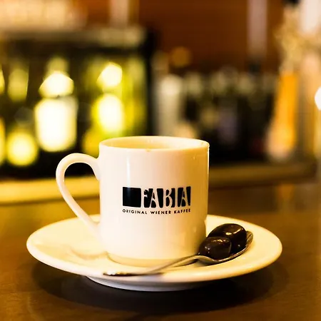 Hotel Vinothek Schwarzer Adler Ottensheim