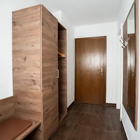 Otel Lemon Living 3*