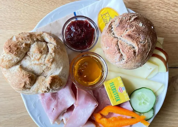 Lemon Living 酒店 3*