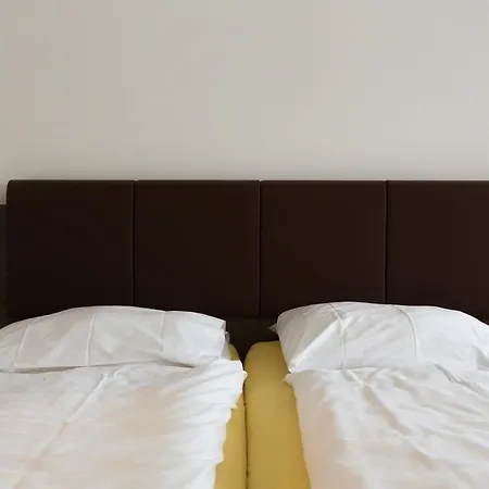 Hotell Vinothek Schwarzer Adler